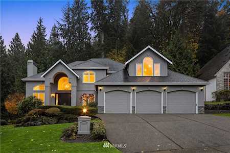 19373 SE 57th Place Issaquah, WA 98027
