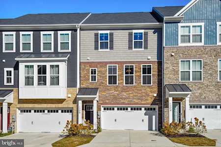 1306 Iron Oak Cove Crofton, MD 21114