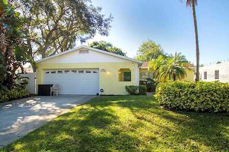 11948 104th Ct Seminole, FL 33778