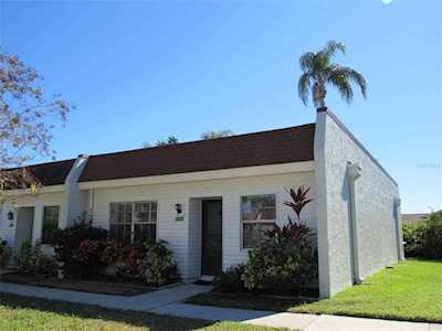 13832 Mission Oaks Blvd Seminole, FL 33776