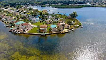 6421 Driftwood Dr Hudson, FL 34667