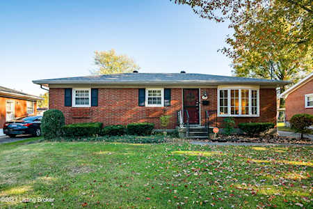 4455 Charlotte Ann Dr Louisville, KY 40216