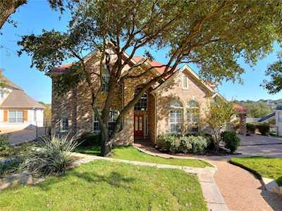 10219 Dianella LN Austin, TX 78759