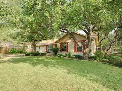 8003 Baywood DR Austin, TX 78759