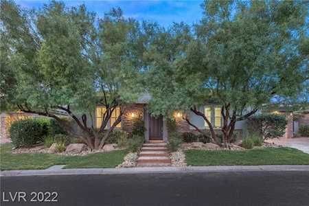 25 Cross Ridge St Las Vegas, NV 89135