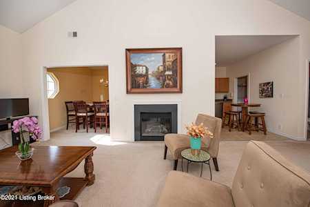 207 S Dorsey Ln Louisville, KY 40223