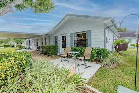 6214 Emerson Dr New Port Richey, FL 34653
