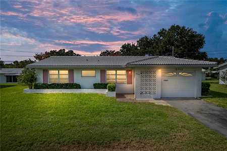 9262 140th Ln Seminole, FL 33776