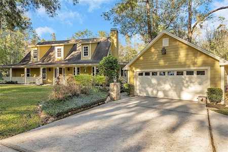 819 Cypress Trails Dr Tarpon Springs, FL 34688