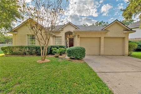 6311 Clairmont DR Austin, TX 78749