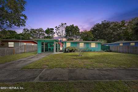 2921 Searchwood Dr Jacksonville, FL 32277