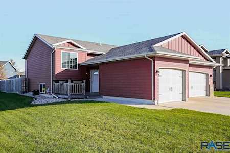 2616 Lancaster Dr Sioux Falls, SD 57106