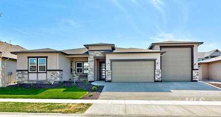 2133 E Mores Trail Drive Meridian, ID 83642