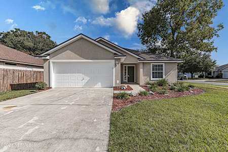 9453 Daniels Mill Dr Jacksonville, FL 32244