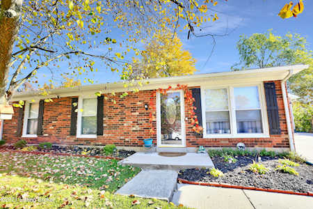 6903 Lake Storm Ct Louisville, KY 40291