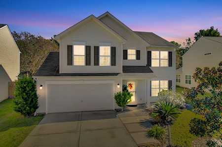 213 Sparkleberry Ln Ladson, SC 29456