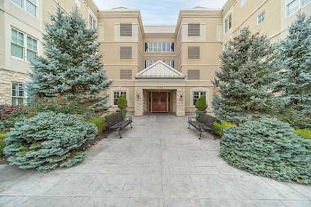 5745 Newbank Circle Dublin, OH 43017