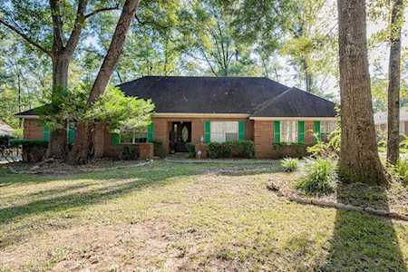1813 Easton Forest Dr Tallahassee, FL 32317