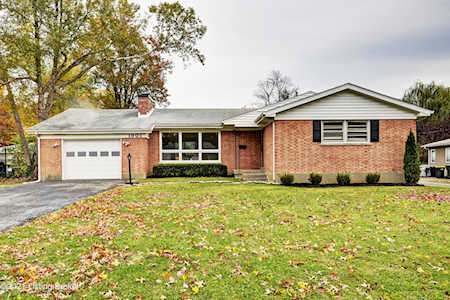 1901 Woodfield Rd Louisville, KY 40220