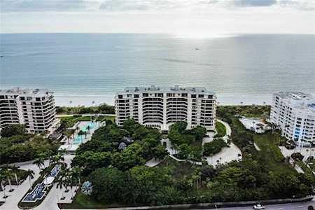 435 L Ambiance Dr #H702 Longboat Key, FL 34228