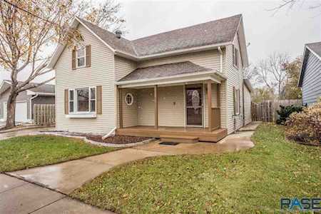 512 N Oaks Ave Hartford, SD 57033