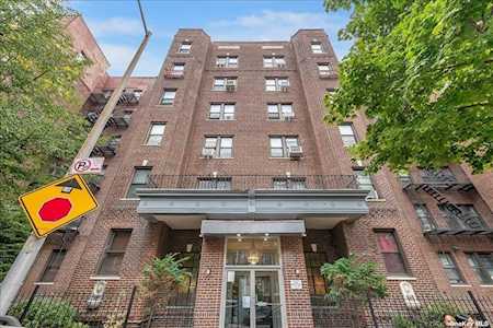 8812 Elmhurst Avenue #3E Elmhurst, NY 11373