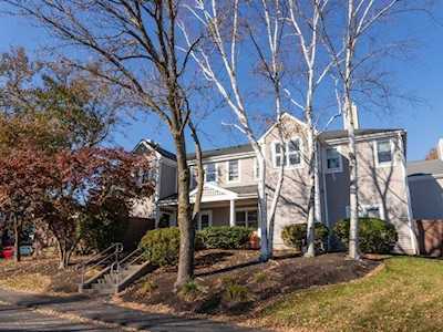 379 Neponset St #B Norwood, MA 02062
