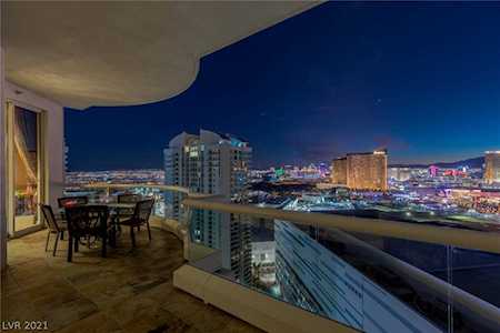 2747 Paradise Rd #3401 Las Vegas, NV 89109