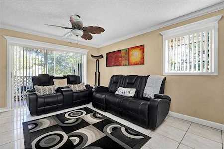 4270 NW 89th Ave #201 Coral Springs, FL 33065