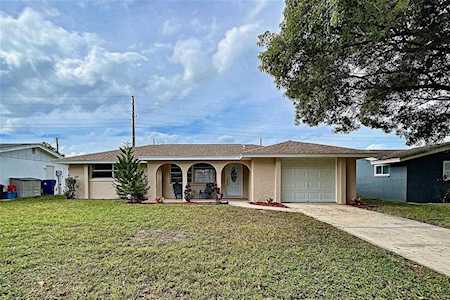 7037 Magnolia Valley Dr New Port Richey, FL 34653