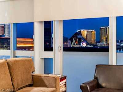4471 Dean Martin Dr #807 Las Vegas, NV 89103