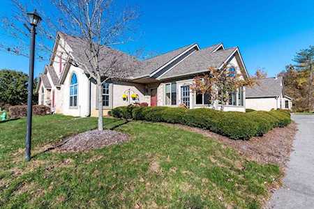 226 Stonebend Drive Powell, OH 43065