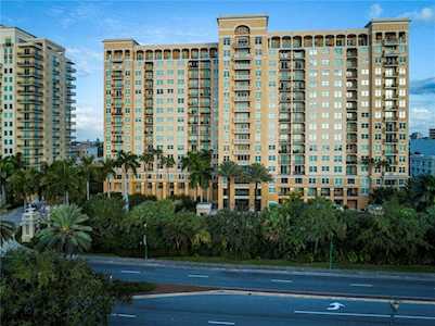 750 N Tamiami Trl #1203 Sarasota, FL 34236