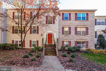 7761 New Providence Dr #44 Falls Church, VA 22042