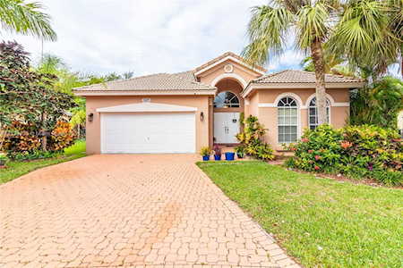 16695 SW 1st St Pembroke Pines, FL 33027