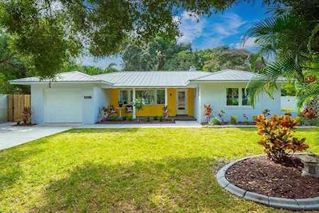 480 Acacia Dr Sarasota, FL 34234