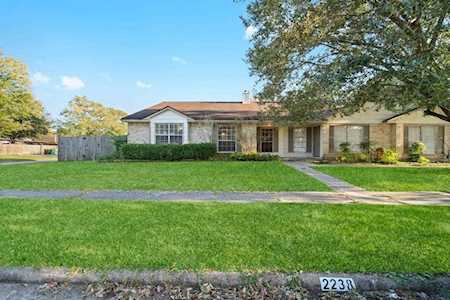 2238 Autumn Springs Ln Spring, TX 77373