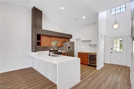 5209 Los Santos Ln Las Vegas, NV 89130