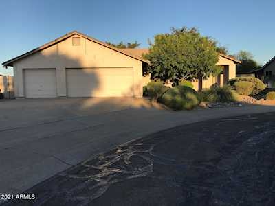 6131 N 90th Drive Glendale, AZ 85305