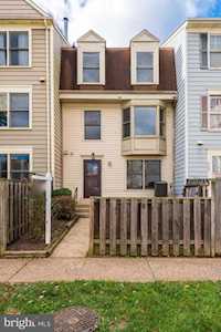 10494 Stonington Ln Manassas, VA 20109