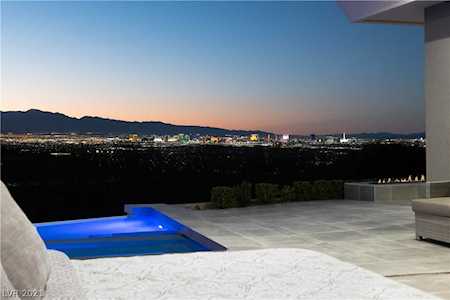 686 Tranquil Rim Ct Henderson, NV 89012