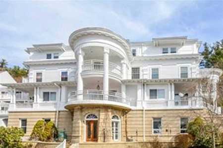 1401 Great Pond Rd #13 North Andover, MA 01845