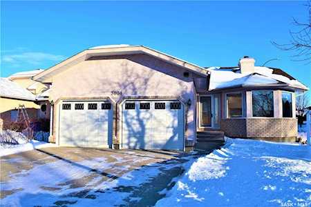 3031 Hayden Park Rd Regina, SK S4V 2W9