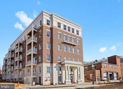 6803 Cameron Dr #401 Washington, DC 20012