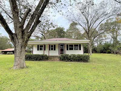 44 Bethany Drive Blackville, SC 29817