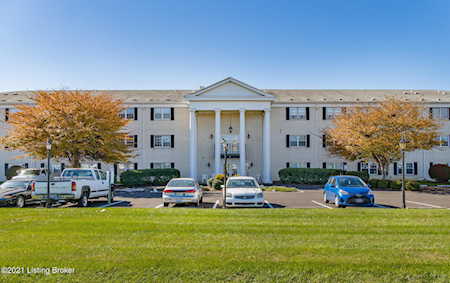 272 El Conquistador Pl Louisville, KY 40220