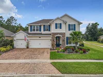 140 Medio Dr St Augustine, FL 32095
