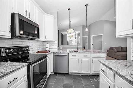 11717 Ridgeway Park Dr Charlotte, NC 28277
