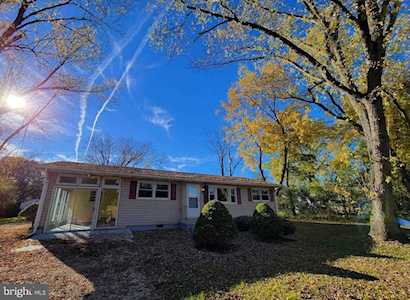 8608 Linton Hall Rd Bristow, VA 20136