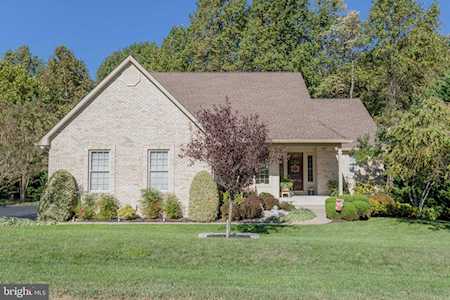 220 Sandhill Ct Saint Leonard, MD 20685